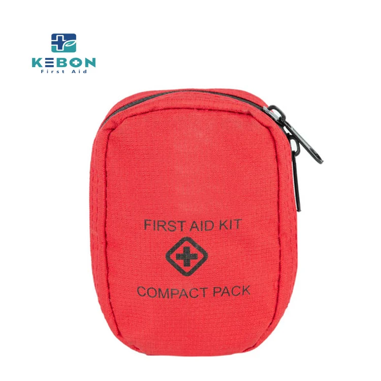 Mini sac de premiers soins aux cadeaux rouges